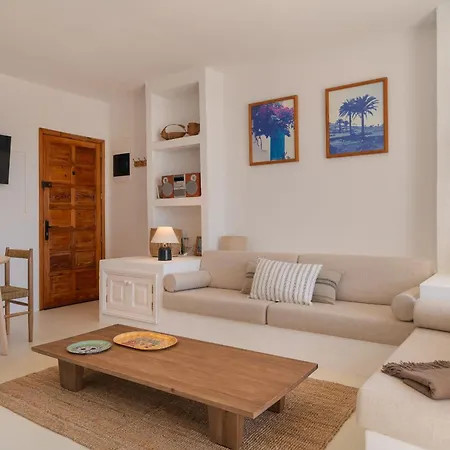 Lanzarote Apartments, Isla De Lobos